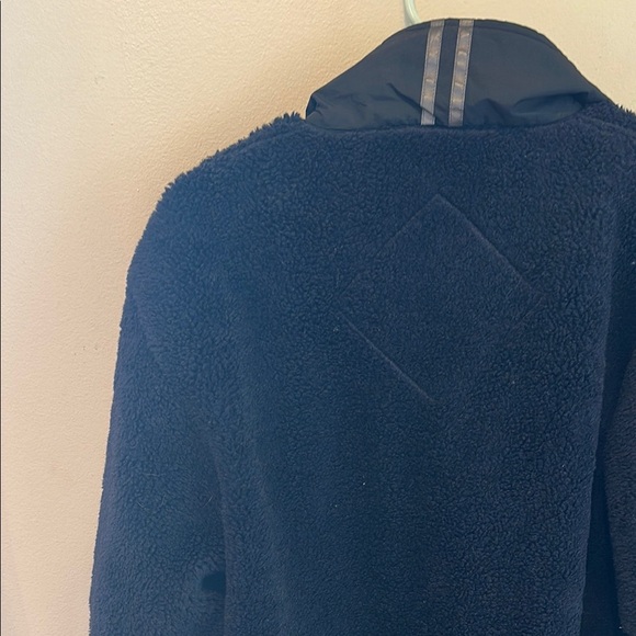 Canada Goose Kelowna Fleece Jacket - Picture 5 of 7